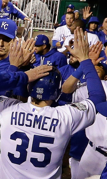 Royals keep the line moving, jump all over Mets in Game 2